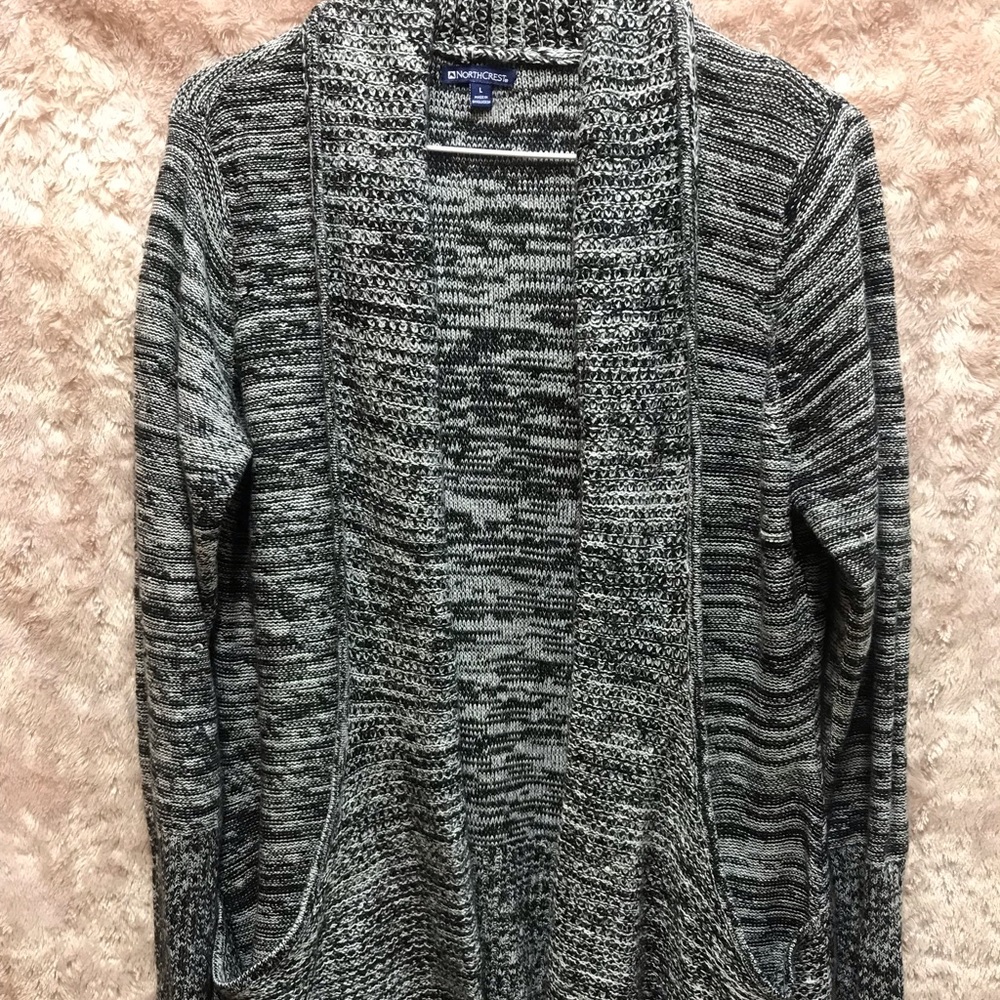 North crest Cardigan